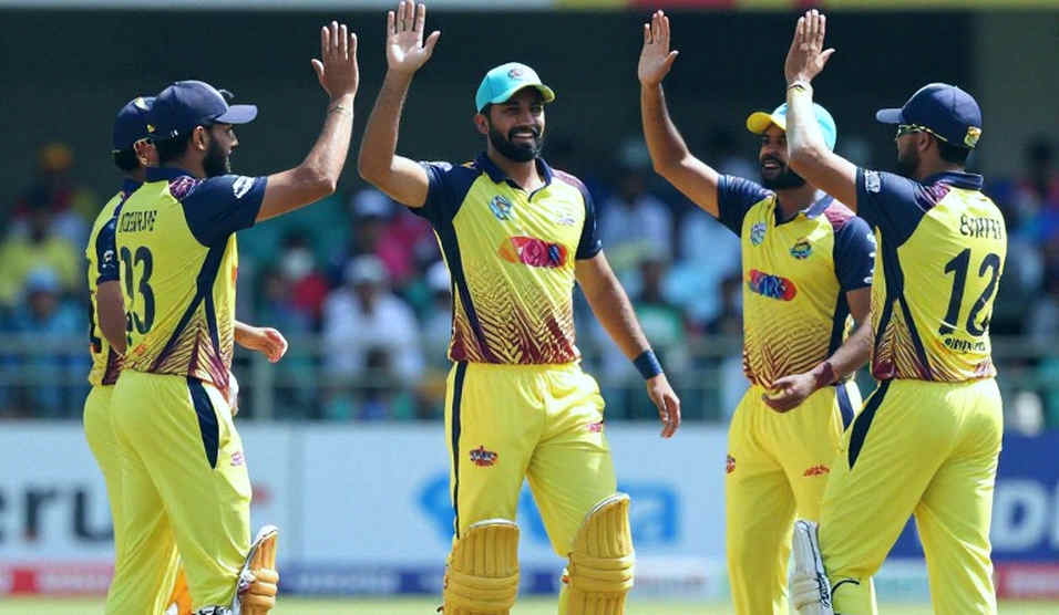 দুই হাজার রানের ক্লাব: নিউজিল্যান্ডের টেস্ট ব্যাটিং কীভাবে ছয় থেকে তেত্রিশে পৌঁছাল
