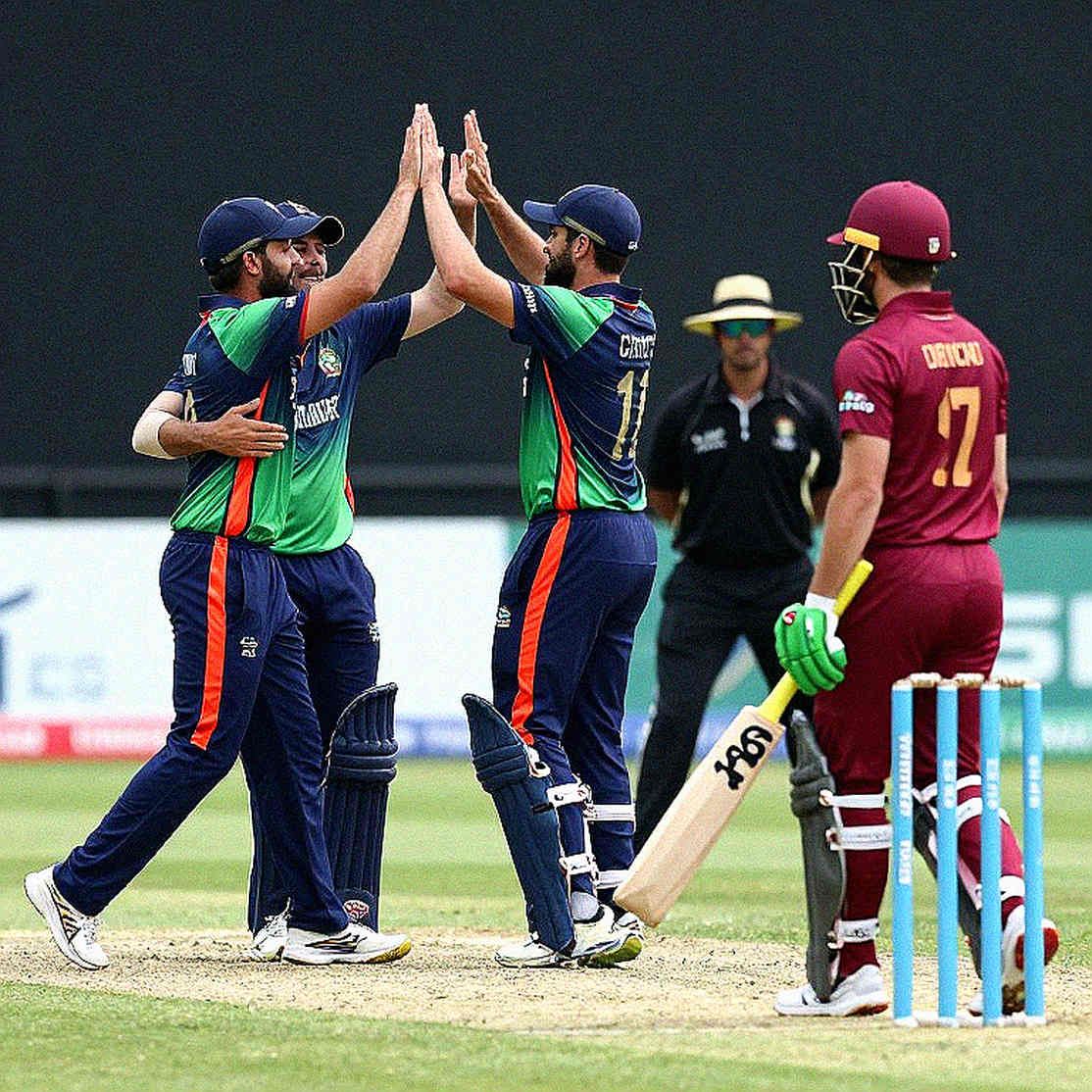 ১০২ রানের ধস, এক লাখ টাকার জরিমানা — বাংলাদেশ ক্রিকেটের আসল ফাঁকটা কোথায়