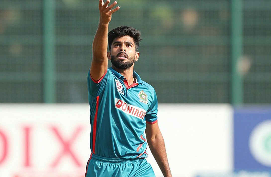 Artisans of the Fog: The Four Days That Build Bangladesh's Spin